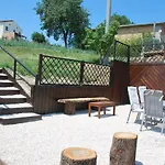 Casa Con Vista Rentals, Honeysuckle Apartment Guardiagrele