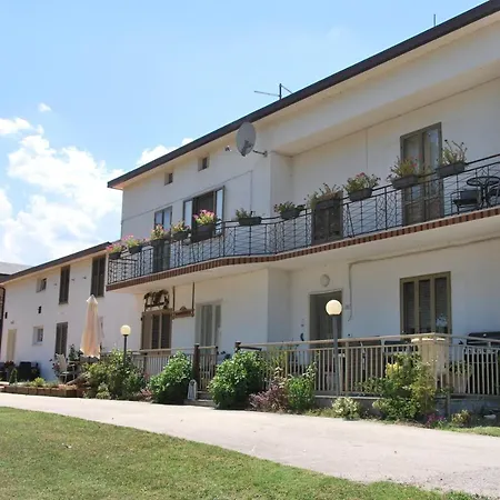 Casa Con Vista Rentals, Honeysuckle Apartmán