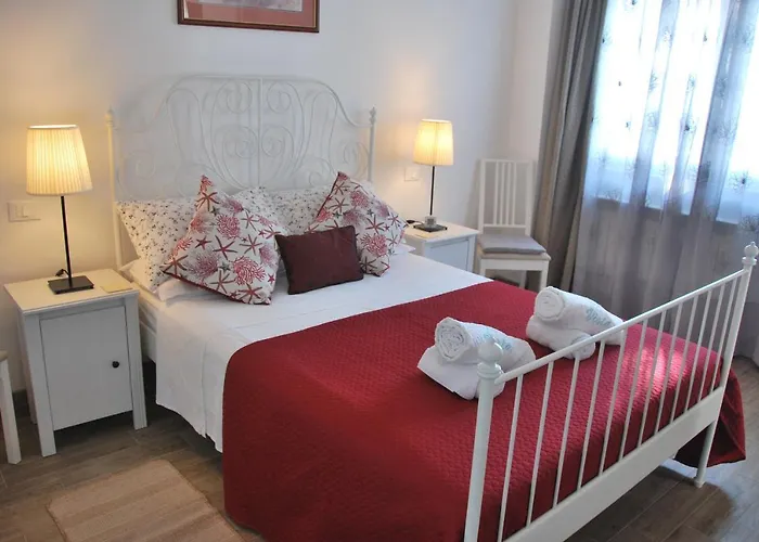 Casa Con Vista Rentals, Honeysuckle דירה