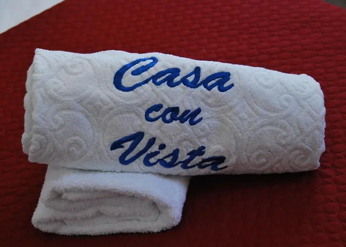 Casa Con Vista Rentals, Honeysuckle גוארדיאגרלה