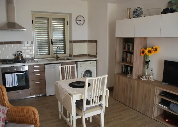 Casa Con Vista Rentals, Honeysuckle גוארדיאגרלה